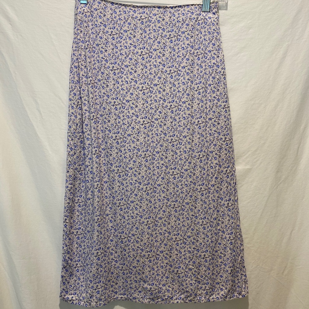 Brandy Melville Pheobe Skirt